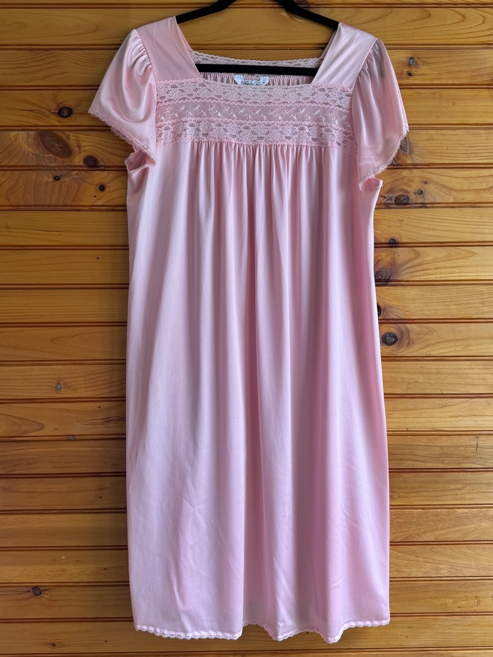Vintage Vanity Fair Pink Bridal Boudoir Nightgown Lace Rose Embroidered USA M